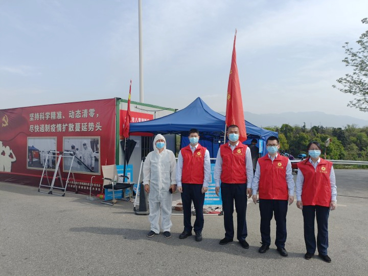 九江二桥志愿者投身疫情防控一线