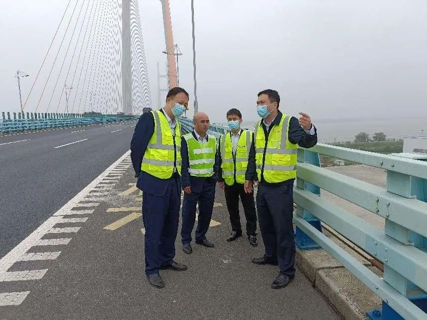 全面开展安全生产大检查活动 深入实施安全专项整治行动