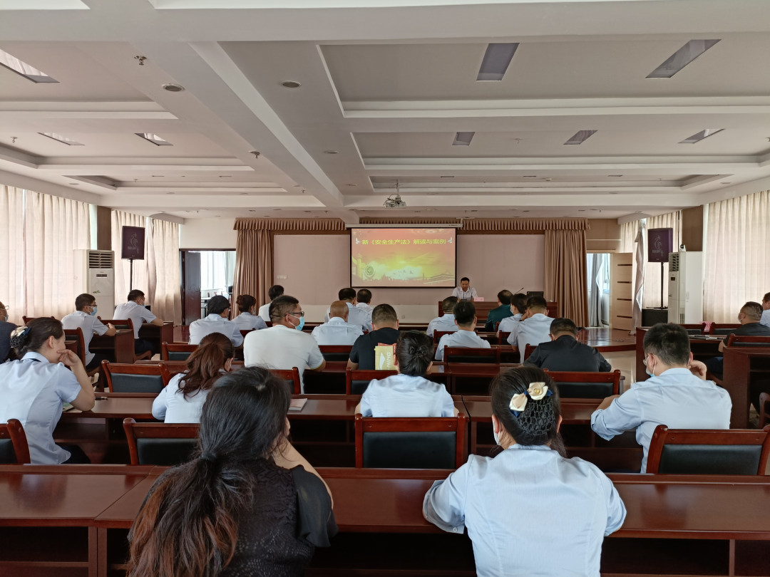 “遵守安全生产法，当好第一责任人”九江二桥2022年安全生产月活动全面启动