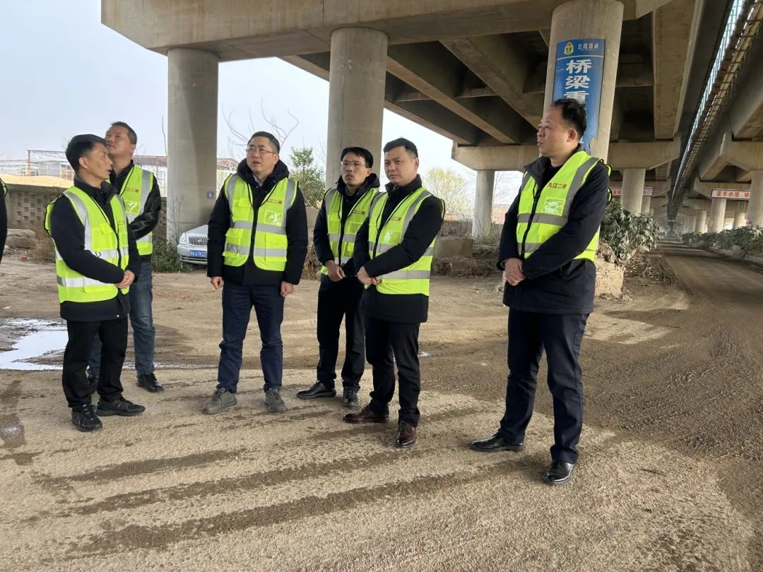 黄强专题调研九江二桥桥下空间治理工作