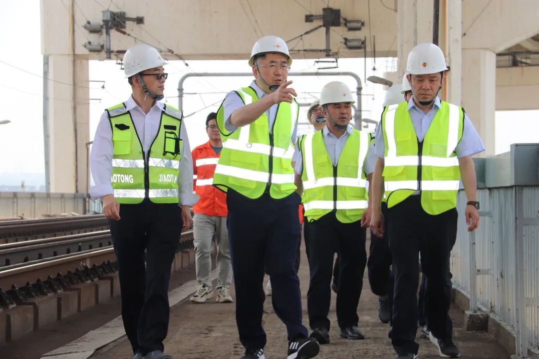 江投路桥党委领导班子督导所属企业汛期暑期风险隐患排查整治工作