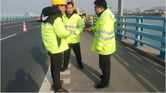 心系万千游，联通一江两岸